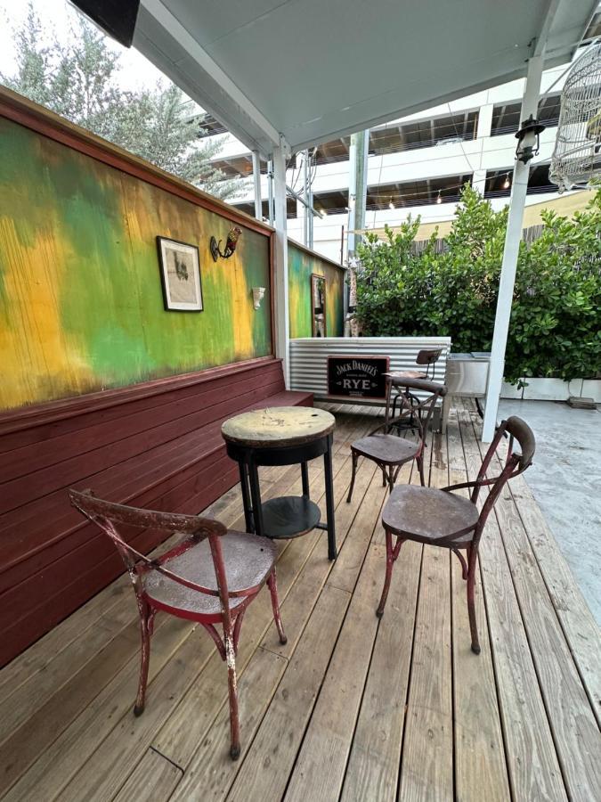 Oqp Vacations Hostel Miami Exterior photo