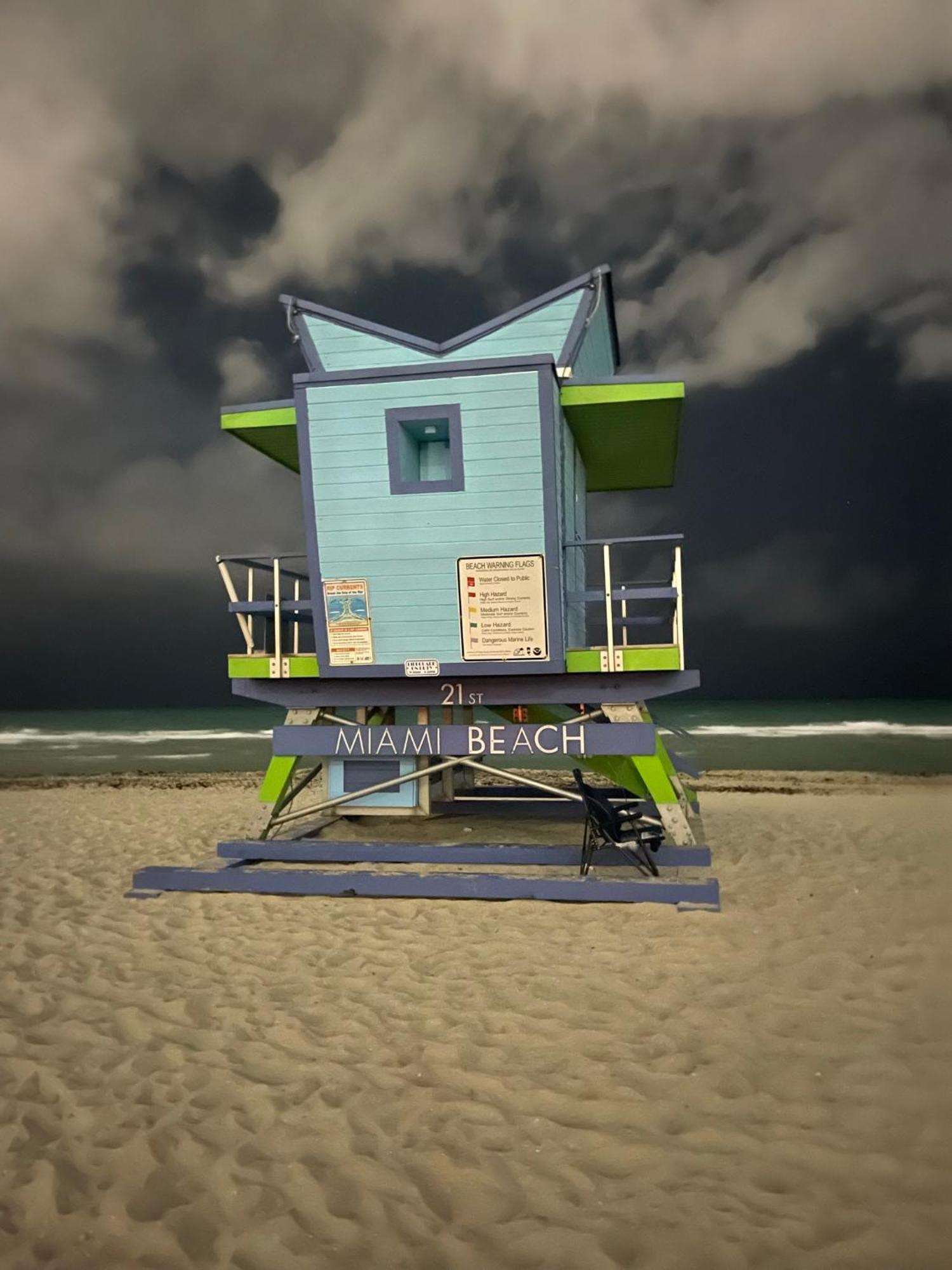 Oqp Vacations Hostel Miami Exterior photo